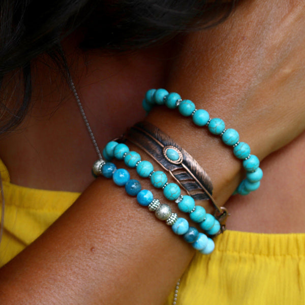 Turquoise Howlite Womens Stretch Bracelet